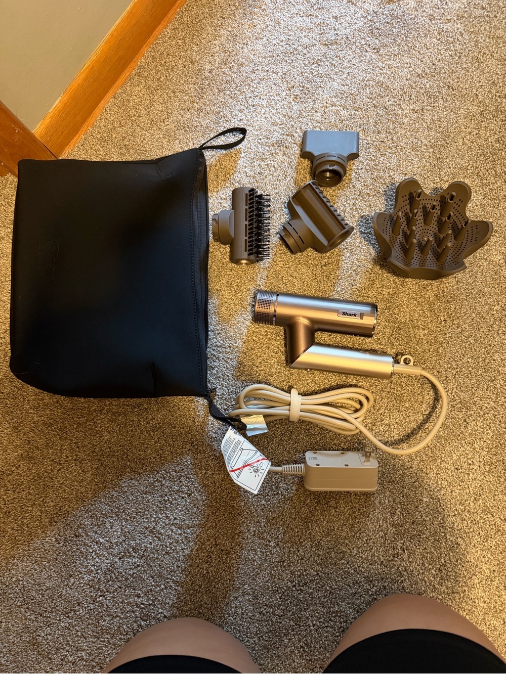 Shark SpeedStyle Proflex Hair Dryer with Styling Attachments and travel bag